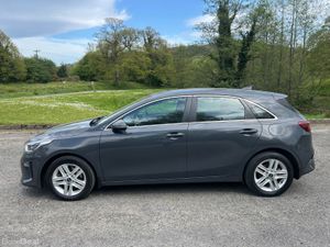 Kia Ceed 2019 , full service history - Image 2