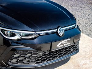 2022 VOLKSWAGEN GOLF GTD - Image 4