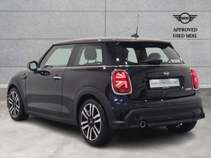 Mini Cooper 3-Door Cooper Exclusive - Image 3