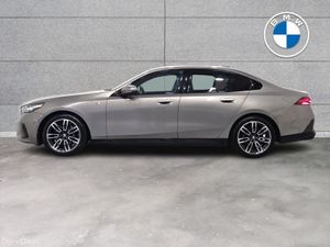BMW 5-Series 520i M Sport Saloon - Image 4