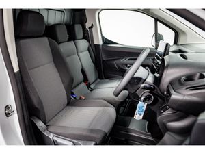 Citroen Berlingo Enterprise Blue 1.5 Diesel 100HP - Image 3