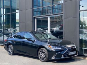 Lexus ES Premium Edition Hybrid Auto - Image 3