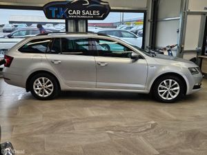 201 SKODA OCTAVIA ESTATE SOLEIL EDITION - Image 3