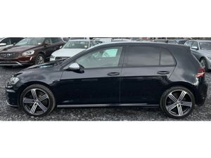 Volkswagen Golf R  - 2.0L Automatic petrol (0640) - Image 2