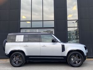 Land Rover Defender 110 X-Dynamic SE AWD Auto (PHE - Image 4