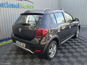 2018 Dacia Sandero Stepway 1.5 dCi SIGNATURE - Image 4