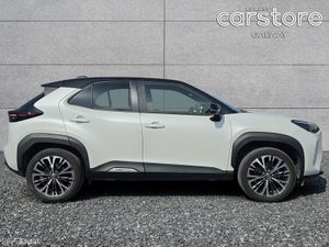 Toyota Yaris Cross Hybrid - Image 2