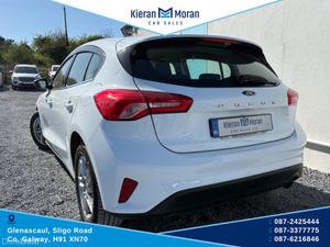 Ford Focus 1.5 TDCI ZETEC 120PS 5DR - Image 4