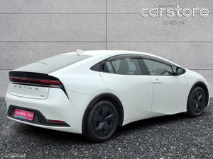 Toyota Prius 1.8 Hybrid Auto - Image 3