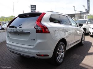 2017 VOLVO XC60 INSCRIPTION 5DR AUTO ESTATE - Image 4