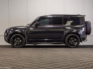 2022 Land Rover Defender D250 SE 3 Seat Commercial - Image 3