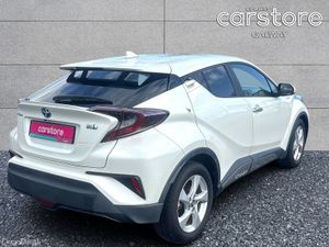 Toyota C-HR 1.8 Hybrid - Image 3
