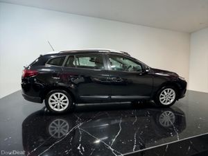 2012 Renault Megane 1.5 DCI 90 DYNAMIQUE - Image 4