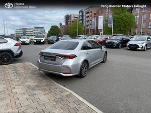 Toyota Corolla LUNA SPORT SALOON - Image 2