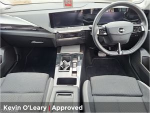 Opel Astra Elegance 1.5 Turbo D 130PS 8 Speed Auto - Image 2