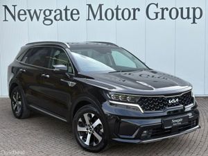 Kia Sorento Diesel 7 Seat K4 - Pan Roof - Two tone - Image 2