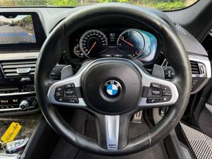 BMW 5-Series 523d M-SPORT COMPETITION TOURING // L - Image 4