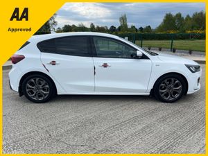 Ford Focus 1.0 ST-LINE 125PS 5DR - Image 3