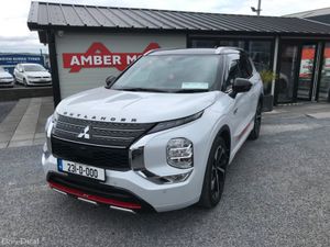 2023 Mitsubishi Outlander RALLIART EDITION - Image 3