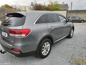 2016 Kia Sorento 2.2 crdi platinum AWD - Image 3