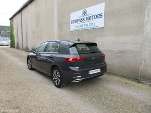 Volkswagen Golf 1.4 TSI E-HYBRID AUTOMATIC - Image 4