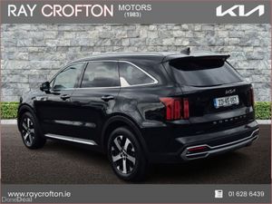 Kia Sorento 2.2 K4 4X2 Diesel 7 seats - Image 4