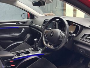 Renault Megane DYNAMIQUE NAV DCI 110 4DR - Image 3