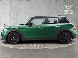 Mini Cooper 5-Door Cooper Classic - Image 3