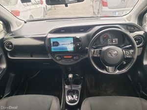 Toyota Vitz 2019 hybrid - Image 4