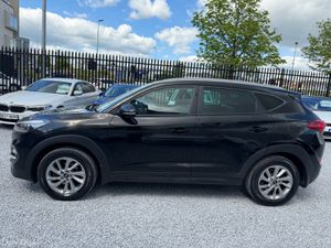 2016 (162) Hyundai Tucson 1.7 D Executive - Image 4