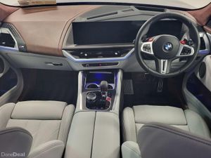 BMW XM 50e - Image 4