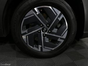 Hyundai Tucson COMFORT PLUS 1.6L DIESEL SUV - Image 4