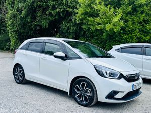 HONDA FIT 2020 TOP SPECS AUTOMATIC🔥 - Image 4