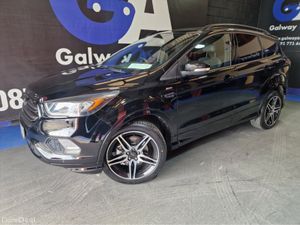 Ford Kuga ST-LINE ** SAT NAV, CRUISE CONTROL, LIKE - Image 4