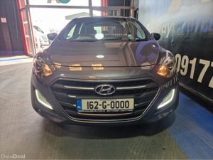 Hyundai i30 **LOW MILAGE,CRUISE CONTROL, FULLY SER - Image 3