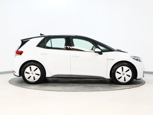 *43* 2023 Volkswagen ID.3 life - Image 3
