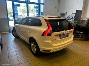 Volvo XC60 5DR 2.0 TD B4 R-DESIGN MANUAL. NCT & TA - Image 3