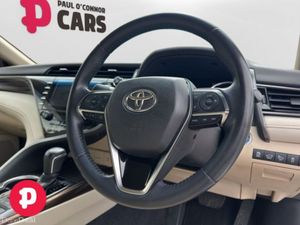 Toyota Camry G Pack Leather Hybrid Auto - Straight - Image 2