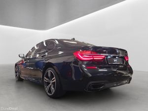 2016 BMW 740E M-SPORT AUTO .HUGE SPEC. - Image 4