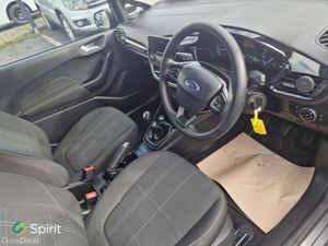 Ford Fiesta 1.5 TDCi 85PS Trend Van - Image 4