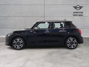 Mini Cooper 5-Door Cooper Exclusive - Image 4