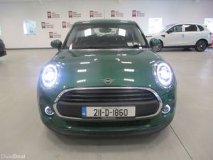 Mini One 5 DOOR CLASSIC 1.5 PET 2021-LOW KM'S - Image 4