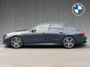 BMW 5-Series 530e M Sport Pro Saloon - Image 4