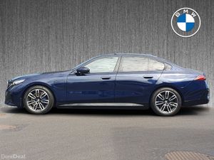 BMW 5-Series 530e M Sport Saloon - Image 4