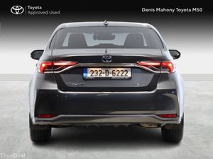 Toyota Corolla Luna Sport Hybrid Saloon - Image 4