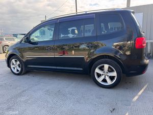132 VW Touran 1.4 TSI DSG AUTO Low Miles Warranty - Image 4