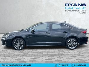 Toyota Corolla LUNA SPORT SALOON 4DR - Image 4