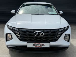 Hyundai Tucson COMFORT PLUS 5DR 1.6 DIESEL MANUAL - Image 2