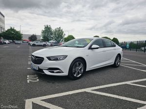 Opel Insignia SRI, 1.5 PETROl, GRAND SPORT, LOW MI - Image 3