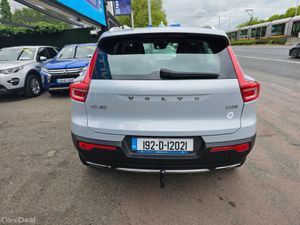 Volvo XC40 2.0 DIESEL, AUTOMATIC, INSCRIPTION MODE - Image 4